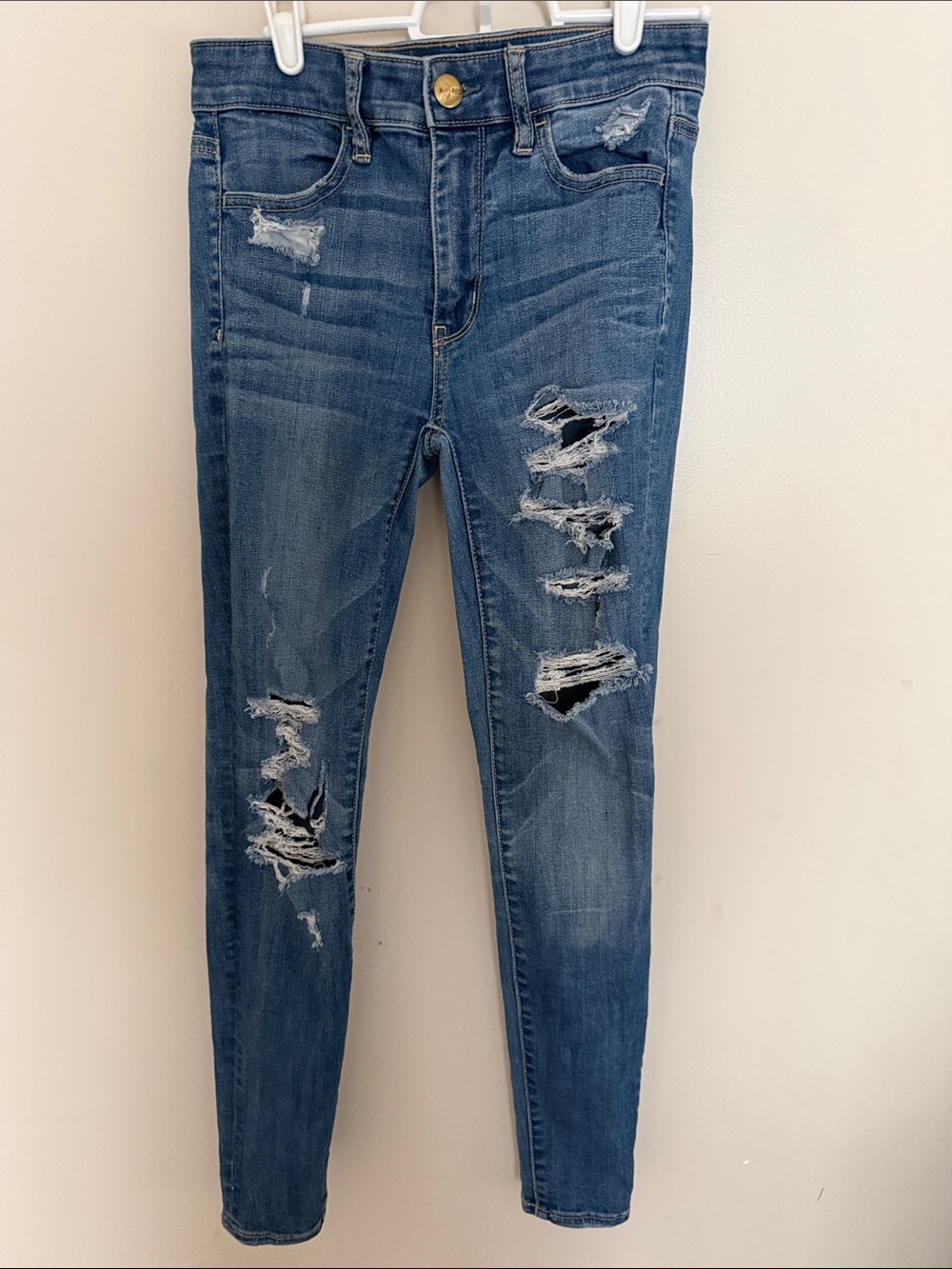 American Eagle Outfitters Distressed Blue Skinny Jeans